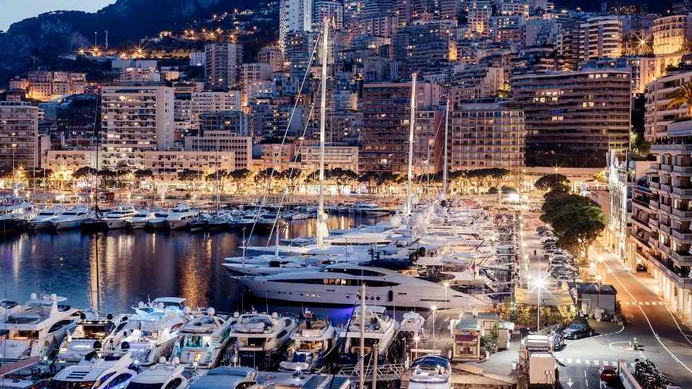 the world’s most luxurious yachts and superyachts in the port